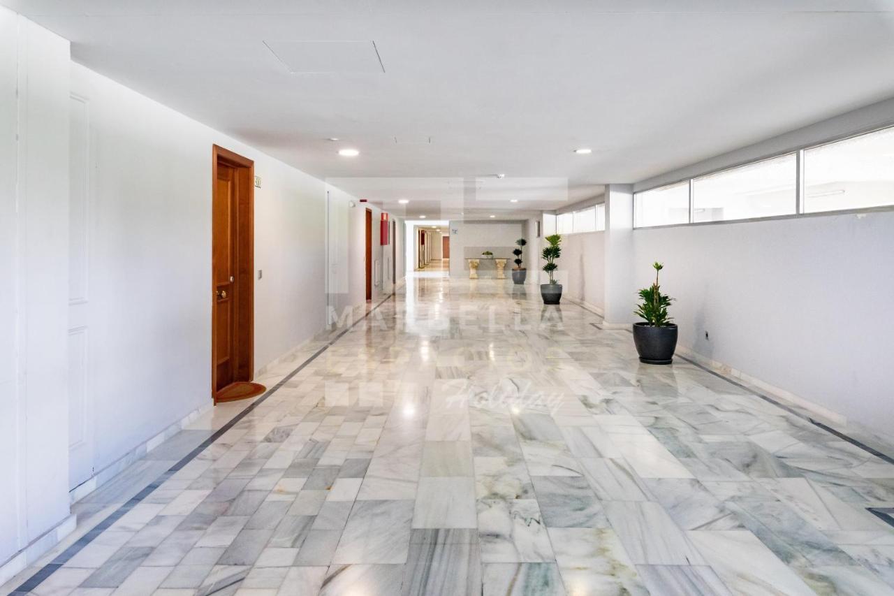 Suite 208, Close To The Beach, 2 Bedroom,Golden Mile Marbella Luaran gambar